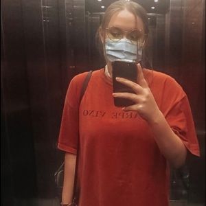 Meet your Posher, Saylor